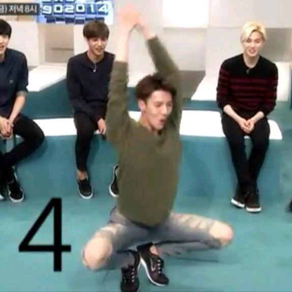   Happy birthday Miranda Kerr!
Happy birthday Luhan! Sehun : 