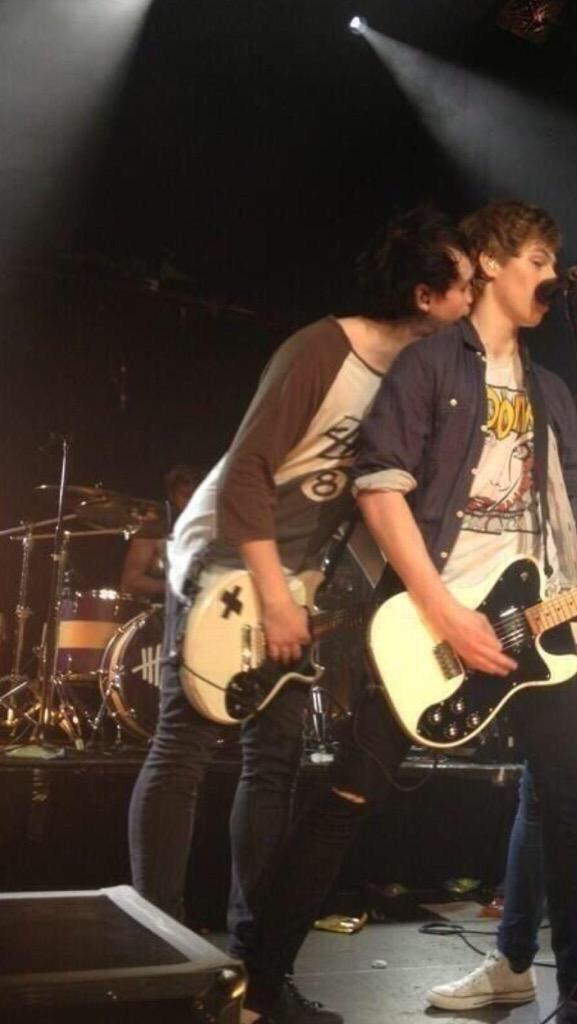 bestmukepics (@bestmukepics) on Twitter photo 