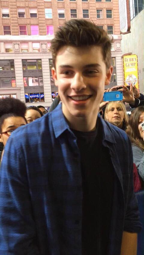 thotobot101's tweet photo. "Emily something came in the mail for you!"
"it's from grandma"
#ShawnAccessPass http://t.co/mR53lT8d89