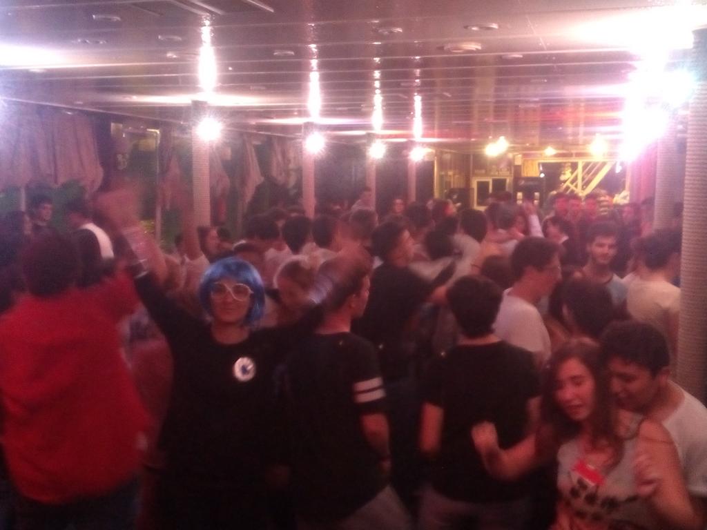 animacionmacar's tweet photo. Y seguimos!!!! #Barconofuturama2015 http://t.co/FbdlZ1hsFu