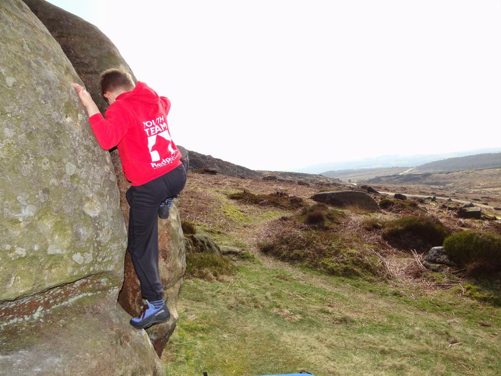 ethanclimbs's tweet photo. Great day on Burbage South! #redpointbham http://t.co/duKySJl9AJ