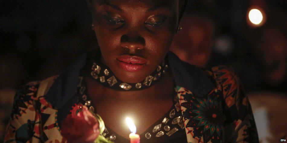 BBCWorld's tweet image. Candlelit vigil for Kenya's #GarissaAttack victims bbc.in/1N4IHsC