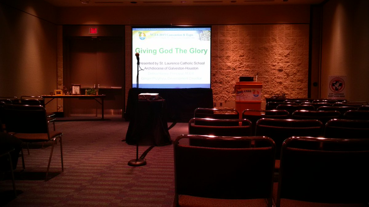 ShawnXaviour's tweet photo. Amazing First Session: Giving God The Glory! #Magnanimous #Discernment #NCEA15 #LeadLearnProclaim http://t.co/CFGbBdnBcF