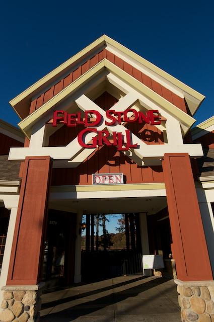 SignArtInc's tweet photo. Still love this look of @FieldstoneGrill channel letters. #signdesign http://t.co/TFAFjiHpIK
