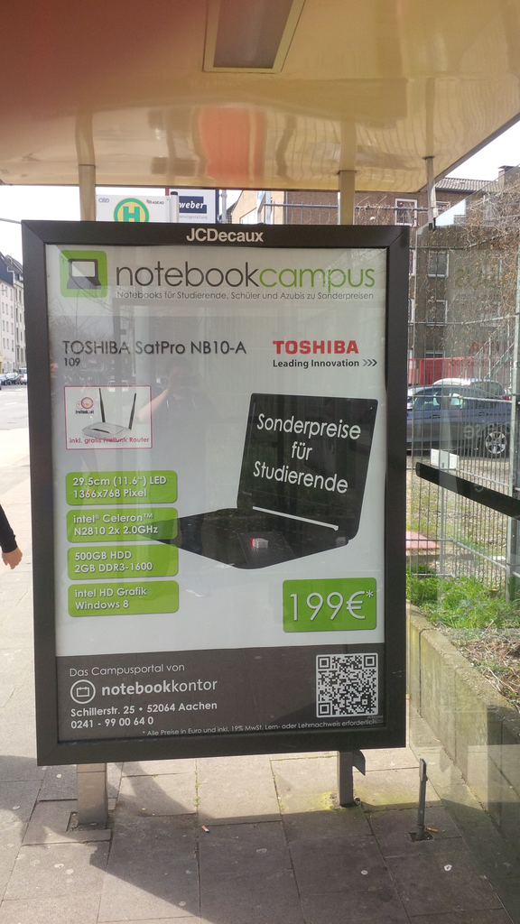 ffaachen's tweet photo. Das #Notebookkontor #Aachen rührt kräftig die Werbetrommel für @ffaachen! http://t.co/ZIGcvdG1AW