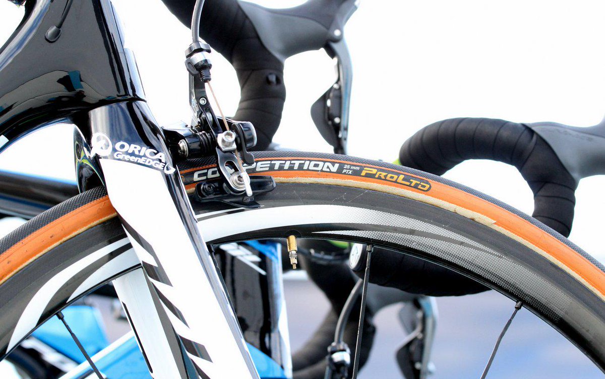 TyresSupermrkt's tweet photo. “@roadcyclinguk: PHOTO GALLERY - Tour of Flanders race tech, part one: http://t.co/J2sgKSM8Os http://t.co/0SuROPn2It”