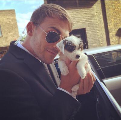 theroyalsfr's tweet photo. #PHOTOS : Tom et Alexandra sur le tournage http://t.co/o54NJr2NBb