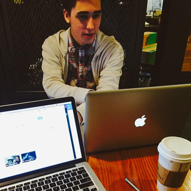 StraingeSession's tweet photo. Prepping for the launch of #SSV2 ! Stay tuned! #straingesessions #musicisfun http://t.co/MwojArPgrS