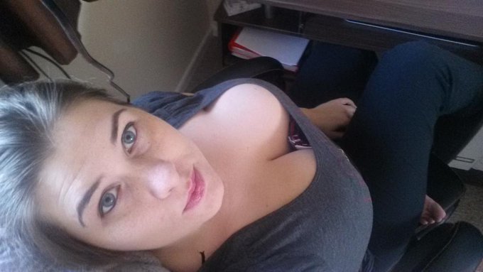 #lazyday #tittytuesday http://t.co/9v8QobZwWn http://t.co/oRJs2c1WP7<a href="/tag/lazyday"class="tags">#lazyday</a><a href="/tag/tittytuesday"class="tags">#tittytuesday</a>