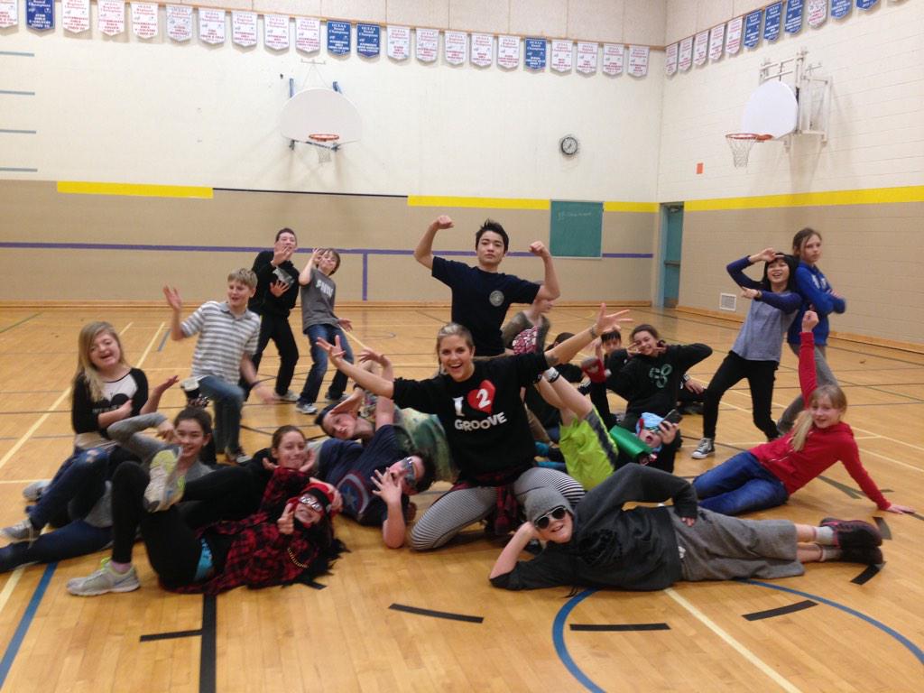Luv2Groove's tweet photo. @UCDSB Mr. RA is back to @MorrisburgPS this week! #getreadytogroove http://t.co/2NA5aTZrRC