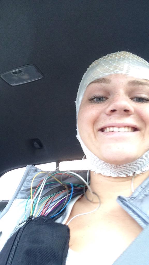 amandapm13's tweet photo. my neurologist said its cute http://t.co/vZiCTeTKFb