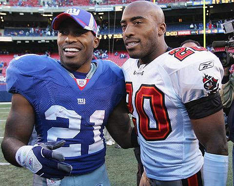 Happy 40th Birthday to Tiki and Ronde Barber 

they\re 40? makes me feel old