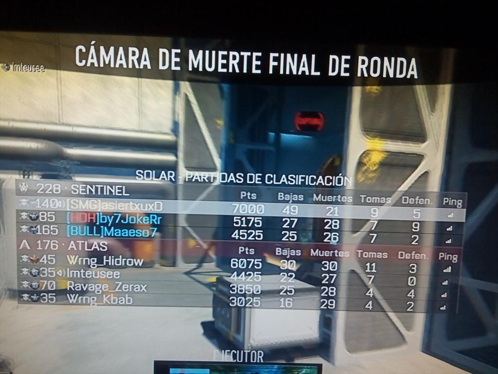 CompetitiveRubi's tweet image. Unas ligillaas? 3vs4 y ganamos 😂