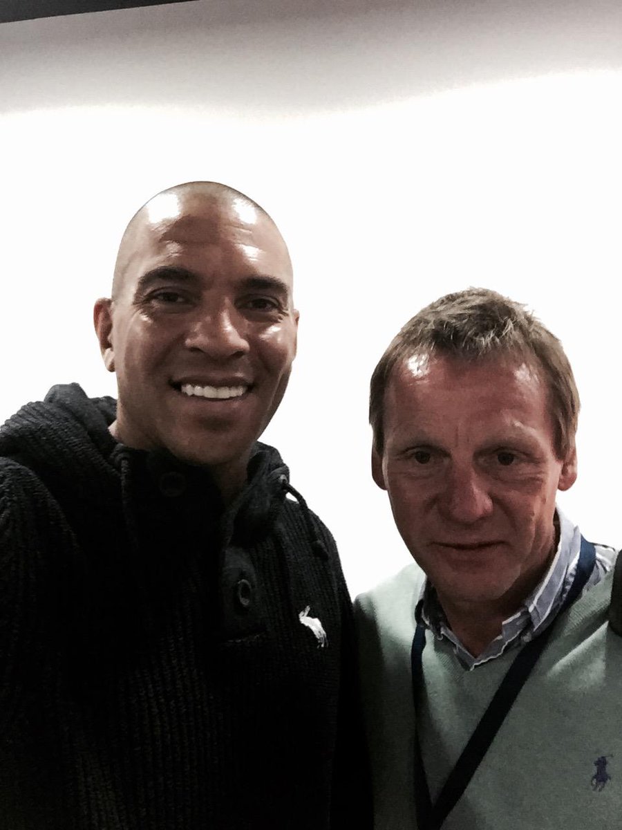 Forest fans, 2 old Trickies at Villa Park tonight! #NFFC 

Now there's a Captain. Leader. Legend.