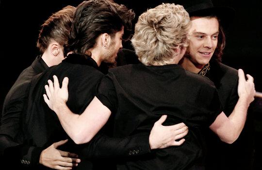 FreshBrown's tweet image. U guyz performance were awesome at #swiftclub @Manchester it was So amazing!! Thank you for everything @onedirection