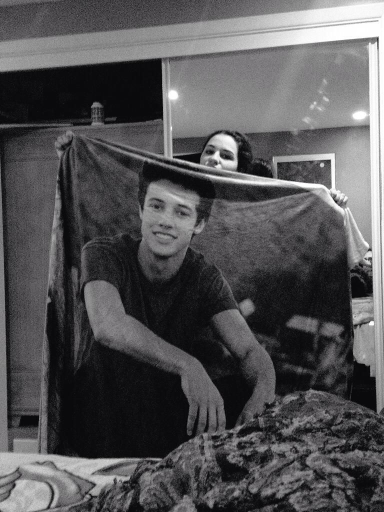 lolldes's tweet photo. love my boyy😘 #camsmerch @camerondallas @26MgmtTeam http://t.co/h7Lk6NQIA6