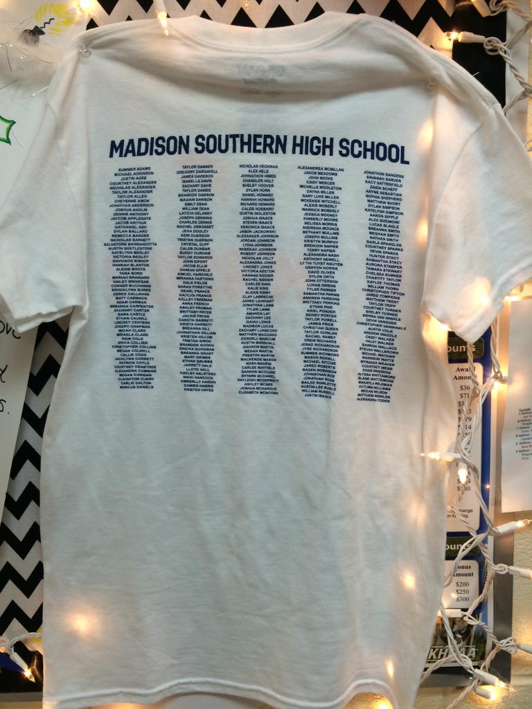 SENIORS tweet media