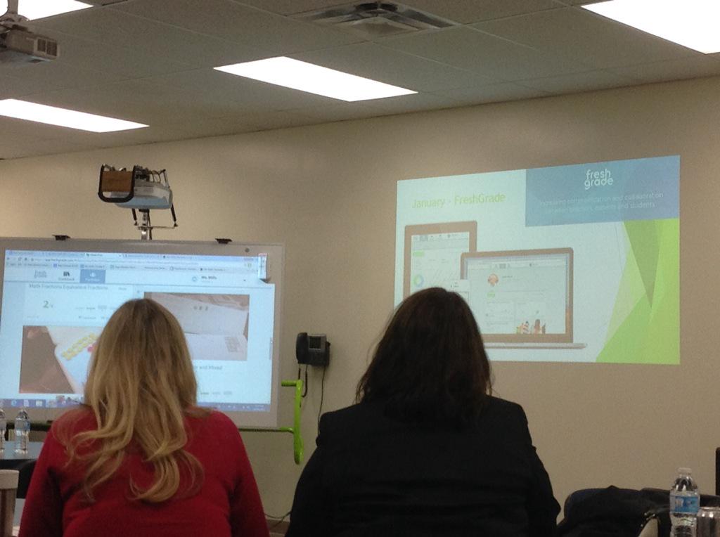 AprilZeleny's tweet image. Learning about eportfolios from @BurnhamthorpeFI teachers #fosfournier