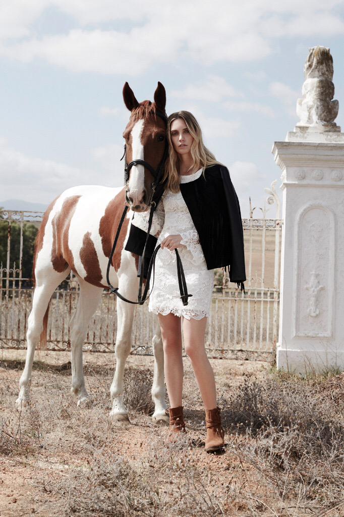 infidelscreativ's tweet photo. Alex Trommlitz shoots beautiful @emmamenteath for Edited #edited #editorial #photography #southafrica #alextrommlitz http://t.co/vC7Q3T8wlJ