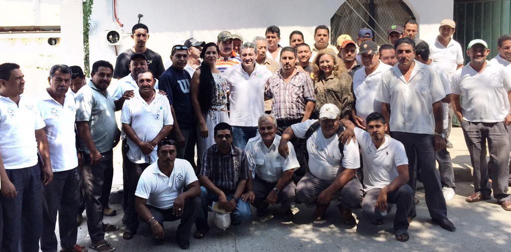 EFB03's tweet photo. #ATENCIÓNYRECURSOS para los transportistas en #Petatlán, Gracias  UTAAP por su respaldo http://t.co/Qw1ki1Xt6X
