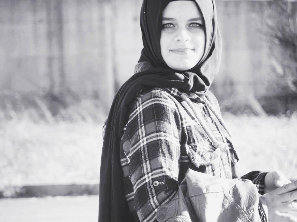 kötü çıkmışım ama beğenen değerli .