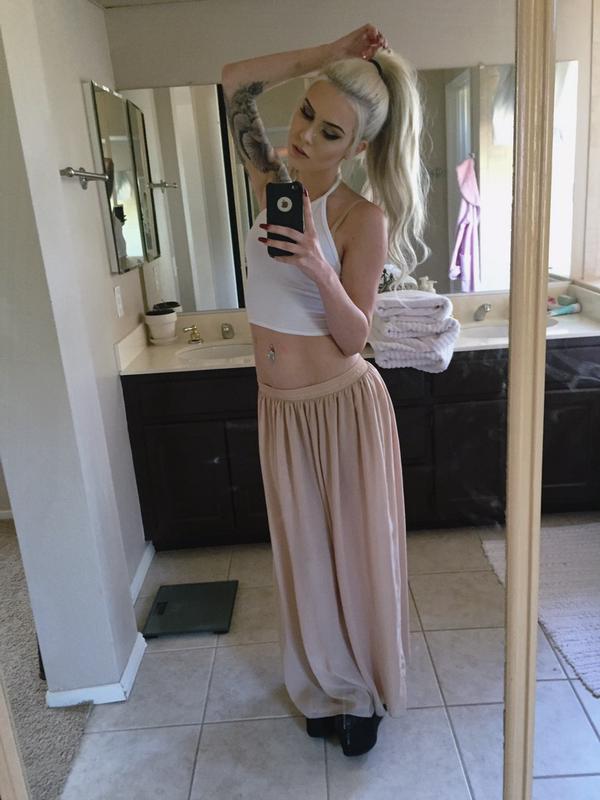 Gone (@hcllraiscr) on Twitter photo 