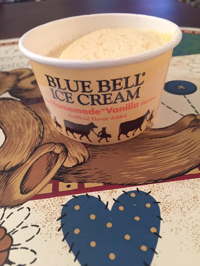 averyfan's tweet photo. If I don't wake up tomorrow, just know I died happy. #iSupportBlueBell http://t.co/5hFyBpPBqZ