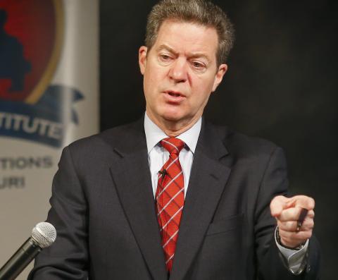 NBCNews's tweet photo. Kansas becomes first state in the nation to ban second-trimester abortion procedure http://t.co/OqmAiA7udH http://t.co/sZ7JFIiMG5