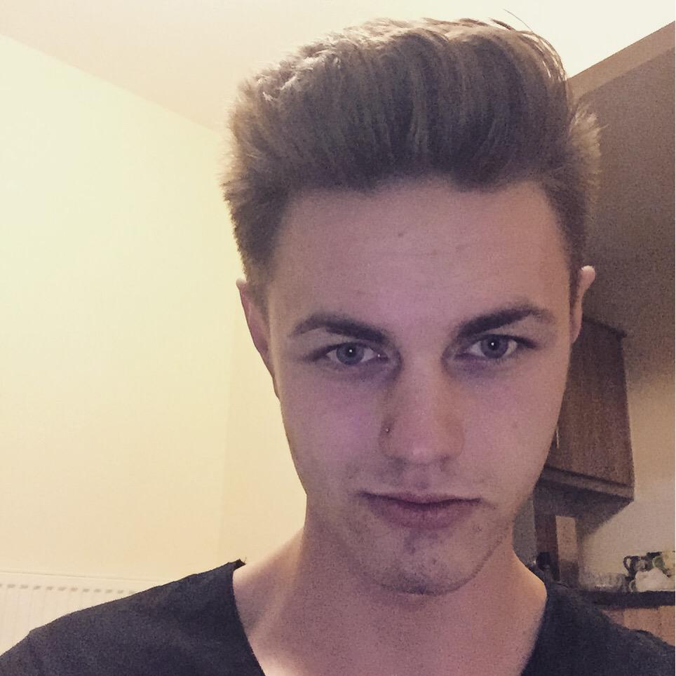 The look of a cock hungry bottom 😈