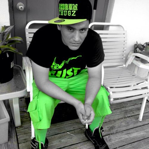 robercheusting's tweet image. #Film, Music and Books bit.ly/1c551BF music