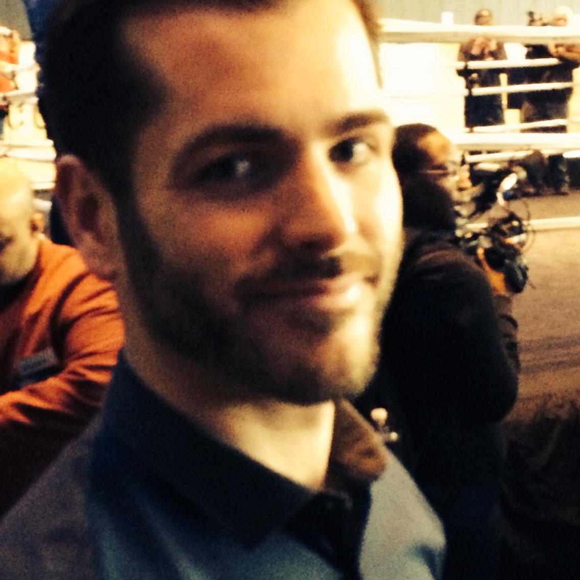 Woodsy1069's tweet photo. That's our man @Kevin CRooney here in #BKBOXING http://t.co/qKTZSv6dwT