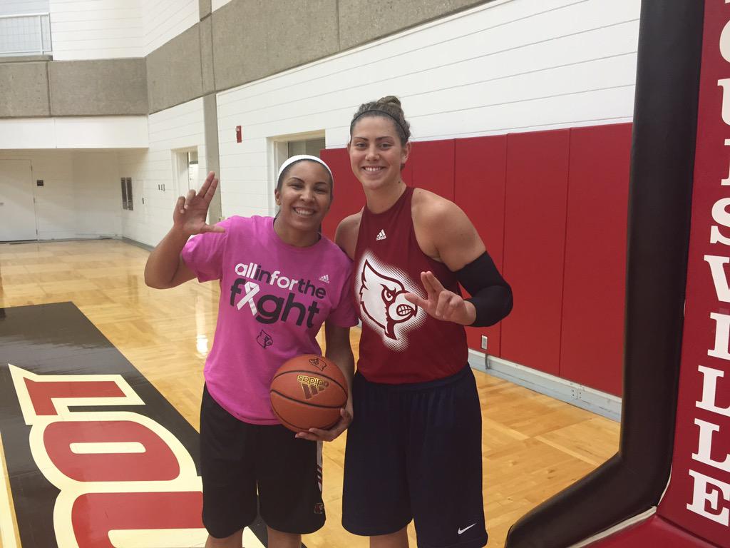 CoachSamDawg's tweet photo. Good to see former Cardinal @TGibbs25 in the building. Fresh off trip home back from playing professionally overseas http://t.co/KHXxZc8lHc