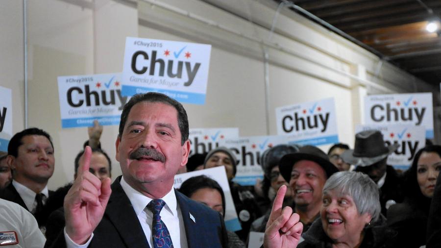 BoxlessPolitics's tweet photo. There have been 1,500 tweets using #Chuy2015. Once again, he is clearly winning the #socialmedia race today. http://t.co/YDHxp5g6KC