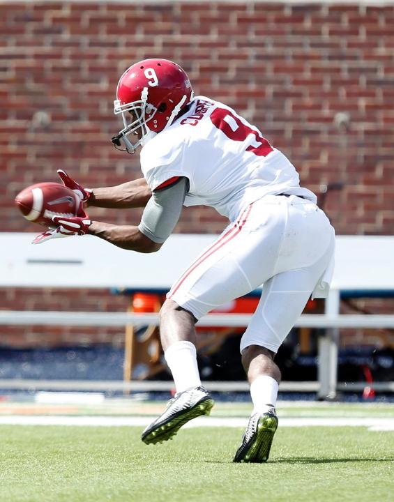 BridgePigeons's tweet image. Amari Cooper was a high school teammate of #2gloves.

Could he be a @Viking? --&amp;gt; bit.ly/1E1ole6  @8timbo8