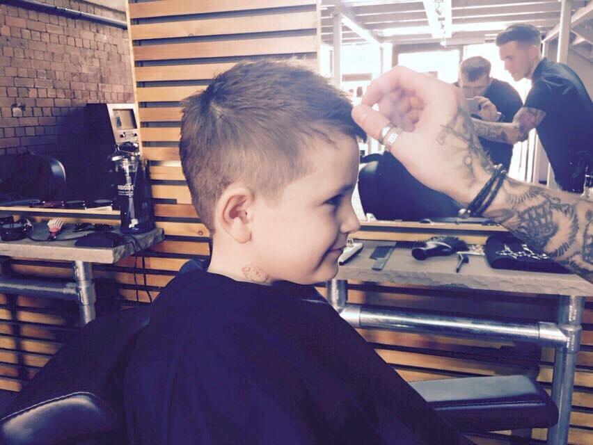 Tracks_Hair's tweet photo. http://t.co/hf4RnY7Bzp