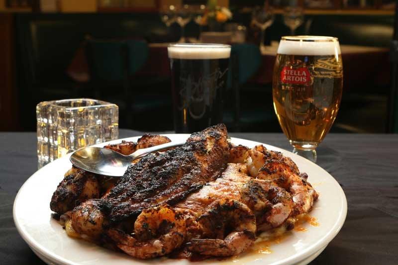 JDHoyts's tweet photo. It's National Beer Day! Get buddies, beer and #BuddyBowl @JDHoyts http://t.co/uzFkWahghS