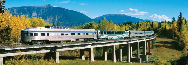 hellobcjp's tweet photo. いつもと違う旅を楽しみたい方におすすめなのが、BC州の鉄道の旅。バンクーバーからロッキー山脈まで片道だけ列車に乗り、飛行機では楽しめない景色や列車のお食事を楽しんでみませんか？
http://t.co/bR8WS7E8JZ http://t.co/70qWMTP1xT