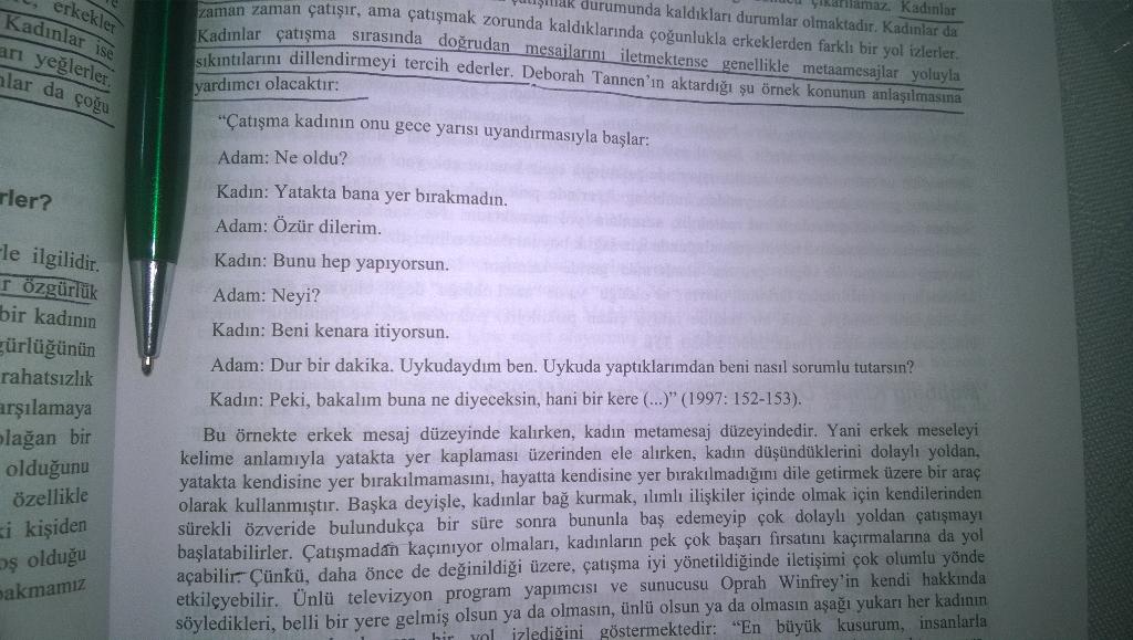 Biz kadınlar metamesaj duzeyindeyiz. Heeeppp... Ne güzel de orneklemiş Deborah Tannen 😆 #biz kadınlar#metamesaj