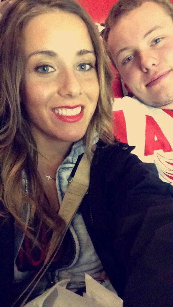 Christen Ireland (irelandcm) Twitter