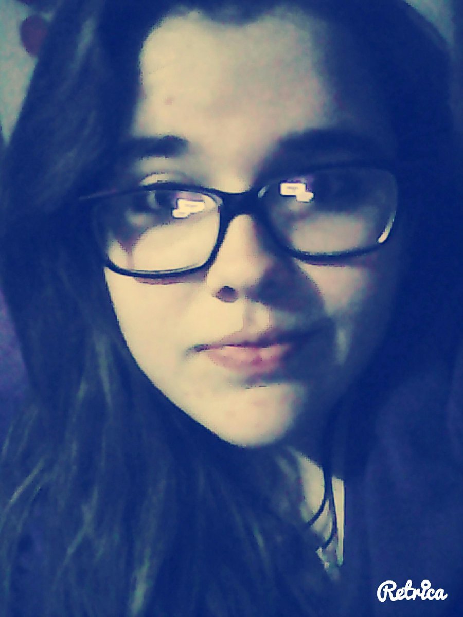 amanda_993's tweet photo. Buenas noches^^ http://t.co/zZaBlsT8em