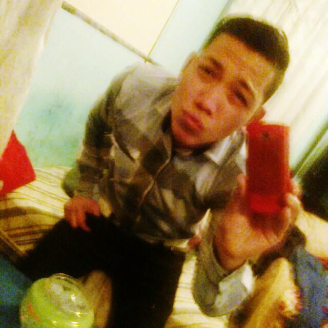 TorresBrenda19's tweet photo. @_snuppy08 ola esperoo estes bien y poes mucha suerte te deseo gran exitoo salu2 y cuidate muchoo
te pareses a el mch http://t.co/Es7MdydhTW