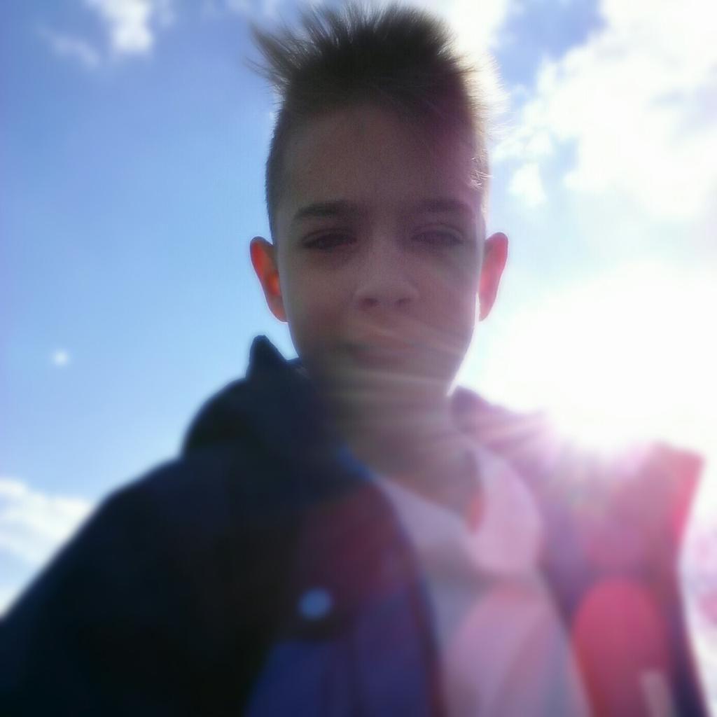 ZagelskiMaxi's tweet photo. Mal Nachtaktiv http://t.co/ETXdA1IaXB