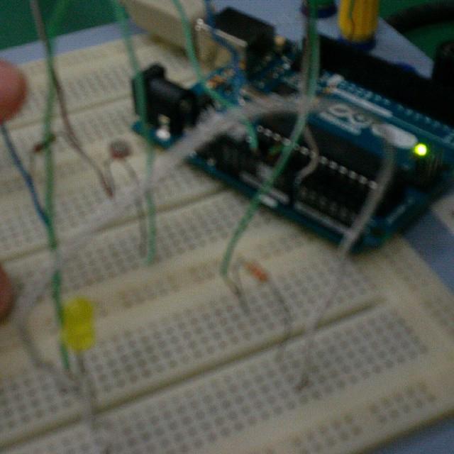 insta_arduino's tweet image. ift.tt/1aHRuj7 - Brincando de engenheiro no #IESAM

#Arduino #Sensor by dong_math @ ift.tt/1aHNyit