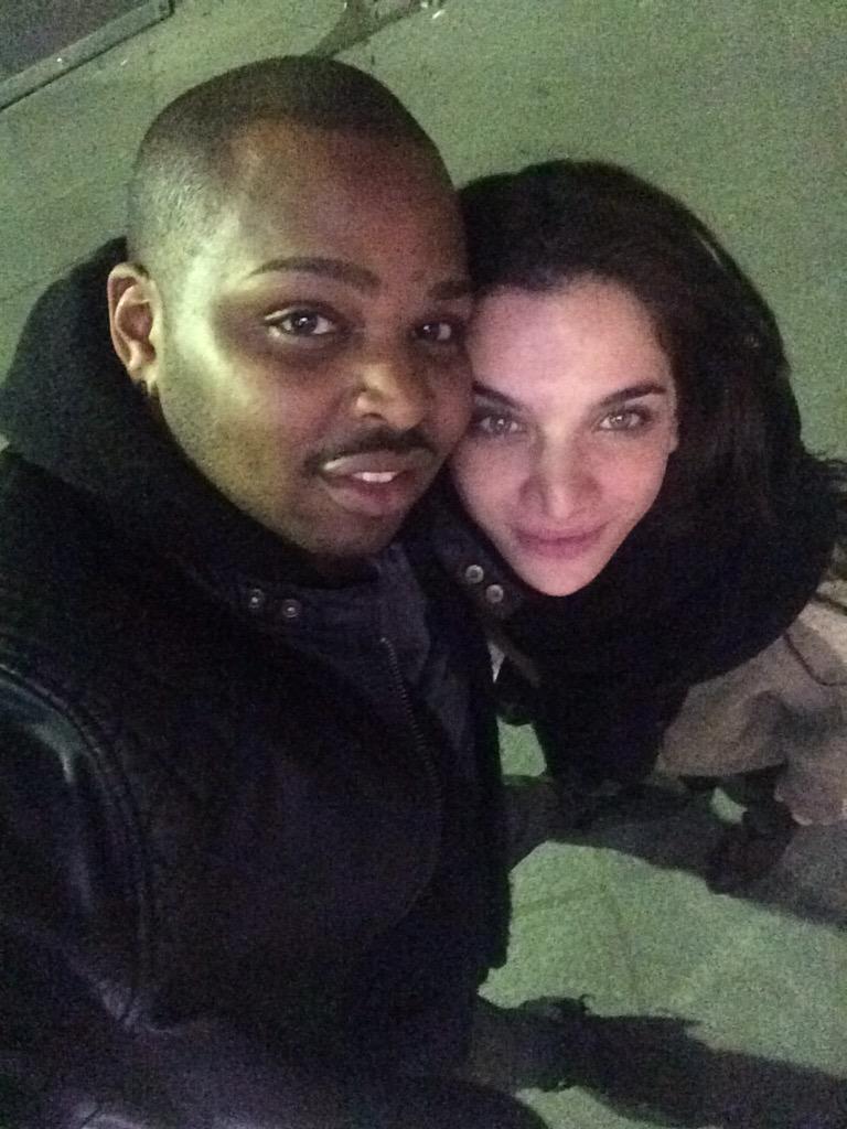 cyrilcinelu's tweet photo. Time to sleep! Les Copains d'abord! @VaninaPietri! Soirée de ouf #friends  #goodnight http://t.co/l9QPDdXLNF