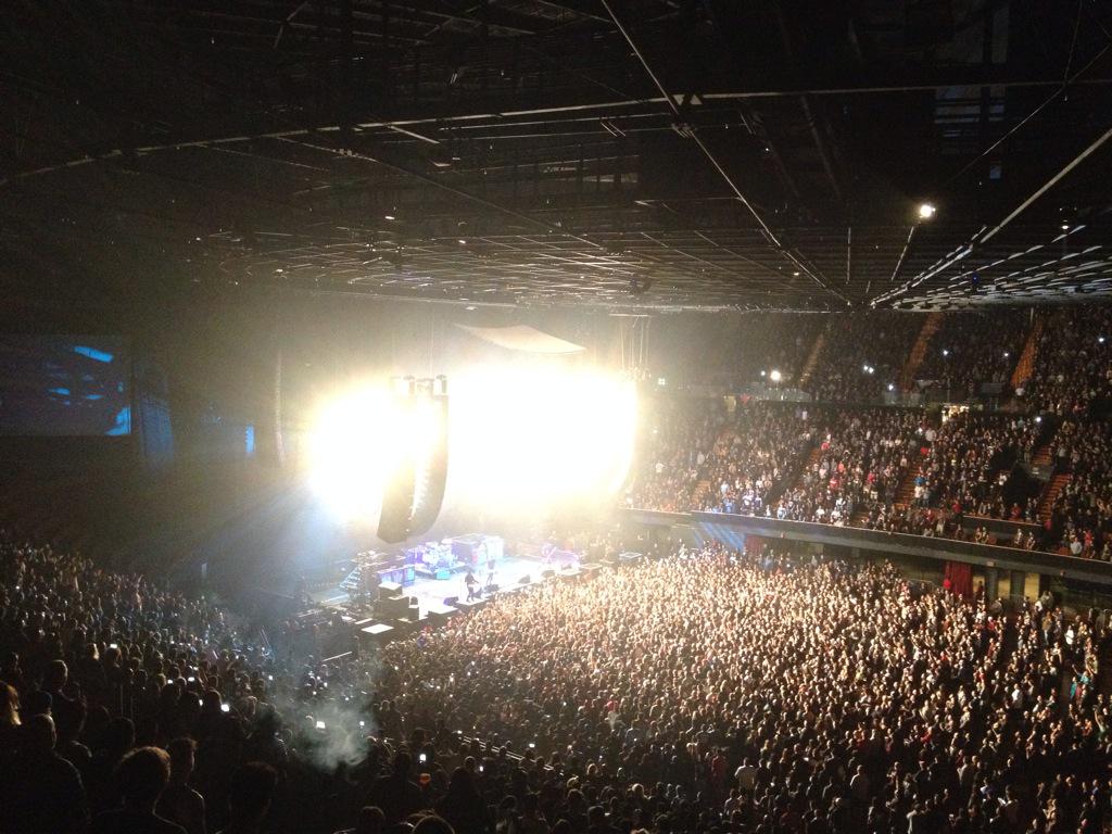 DatDurty's tweet image. Hey @systemofadown, that was the best live show we've ever been to 🙌 Thank you #WUTS #SOADAtTheForum