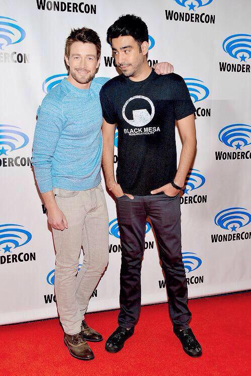robertbuckley's tweet photo. We took #RaJor public for the first time this weekend at Wondercon. It was bromantic bliss. #iZombie http://t.co/UGO3mi8XAp