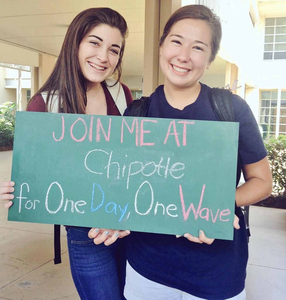 becca_fost's tweet photo. A whole day dedicated to FAU pride and support💙 April 15th is about giving back to our school! #OneWaveFAU http://t.co/r6VDH46lRE