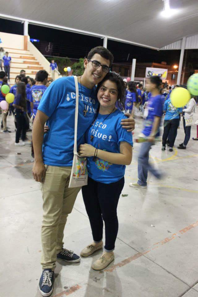 AaronVargas97's tweet photo. Dios siempre esta con nosotros...
#Diosteama ❤ #MaAaR14 💑 http://t.co/N2eVktAT4d