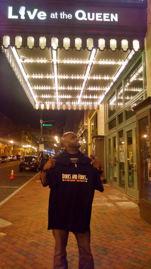 MeganLCav's tweet photo. We love @DorksAndForks! Thanks for an awesome night. @ShakPJohn is sporting his #DorksAndForks shirt! http://t.co/Or3hlYtp1q