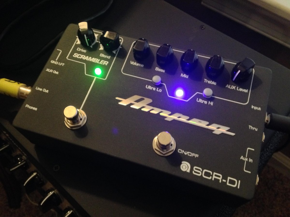 MTluthiersmith's tweet photo. THE @Ampeg HATH ARRIVED! @SweetwaterSound http://t.co/pjFidMwxuk